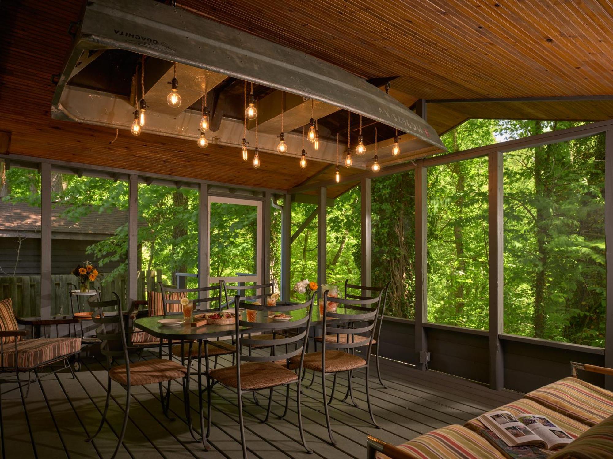 Goldberry Woods- A Modern Farm Resort Union Pier Buitenkant foto